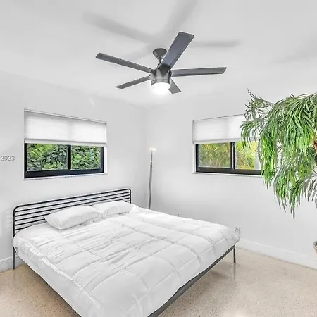 Cozy Stay Fort Lauderdale Exterior photo
